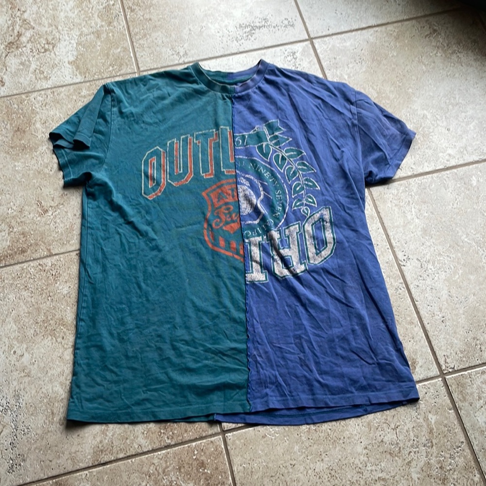 Womans tshirt - Picture 1 of 2